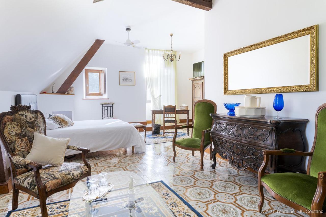Le Vieux Chateau De Bed and breakfast